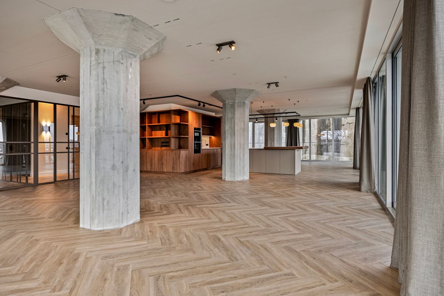 Foto 20 van Meelfabriekplein 9