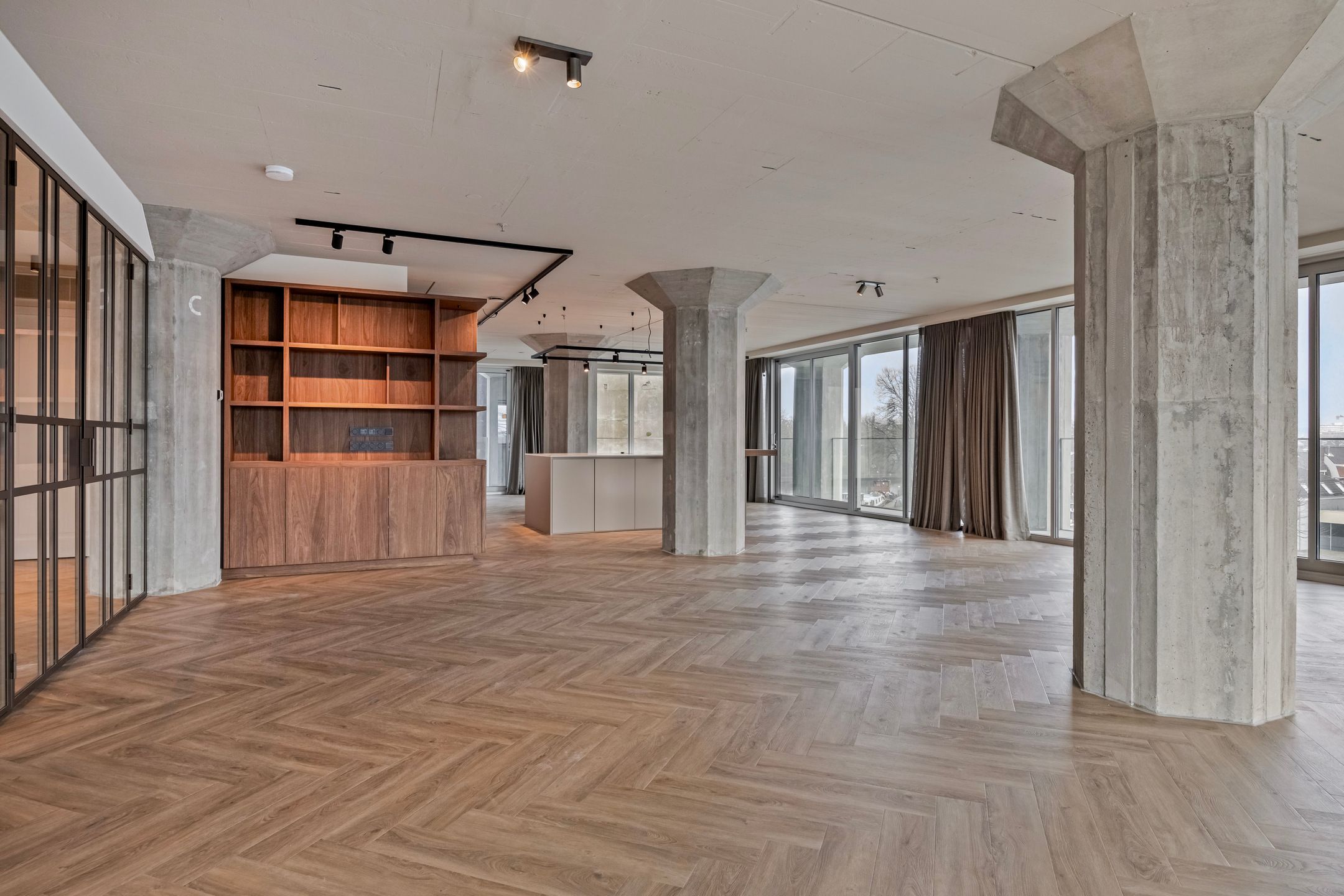 Foto 21 van Meelfabriekplein 9