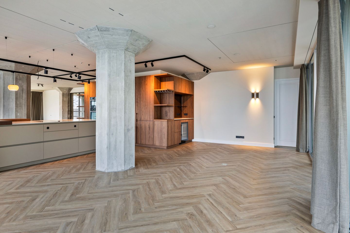 Foto 29 van Meelfabriekplein 9