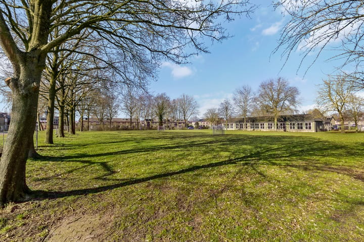 Foto 30 van Achter de Hoven 9