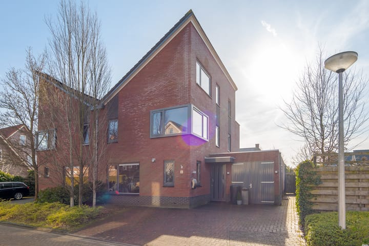 View photo of Ebbenhout 3