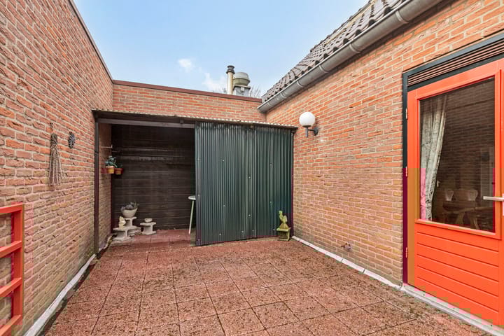 Photo 11 of Paslaan 47