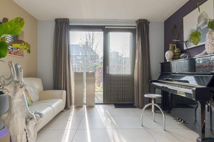 Foto 18 van Ebbenhout 3