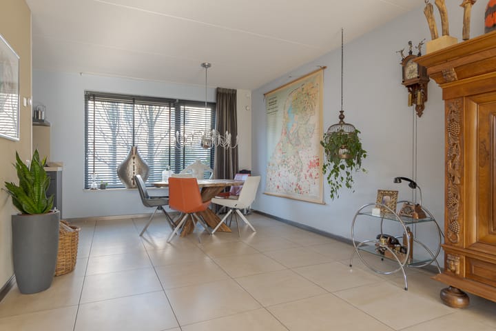 Foto 20 van Ebbenhout 3