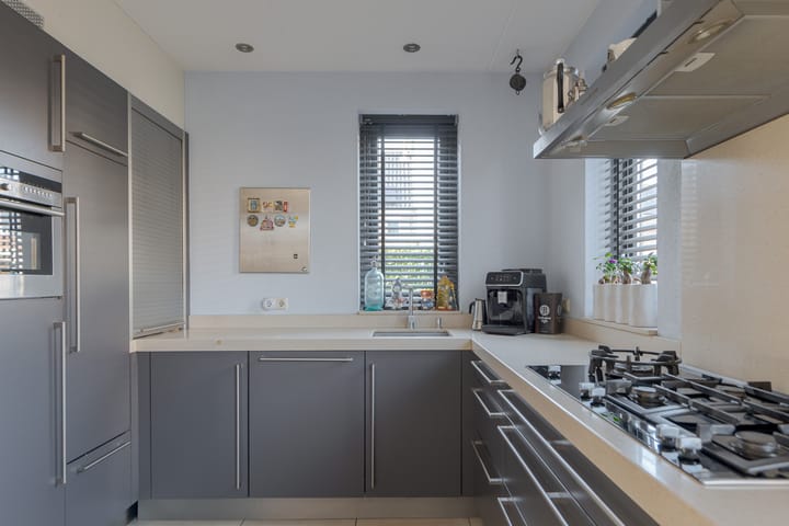 Foto 24 van Ebbenhout 3