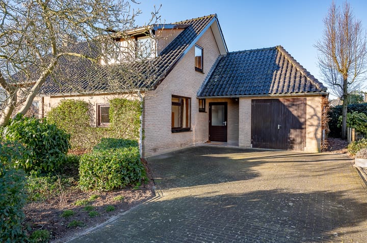 Foto 2 van Christinalaan 1