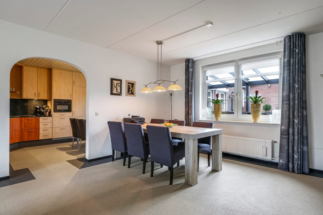 Photo 26 of Leuverinkstraat 10