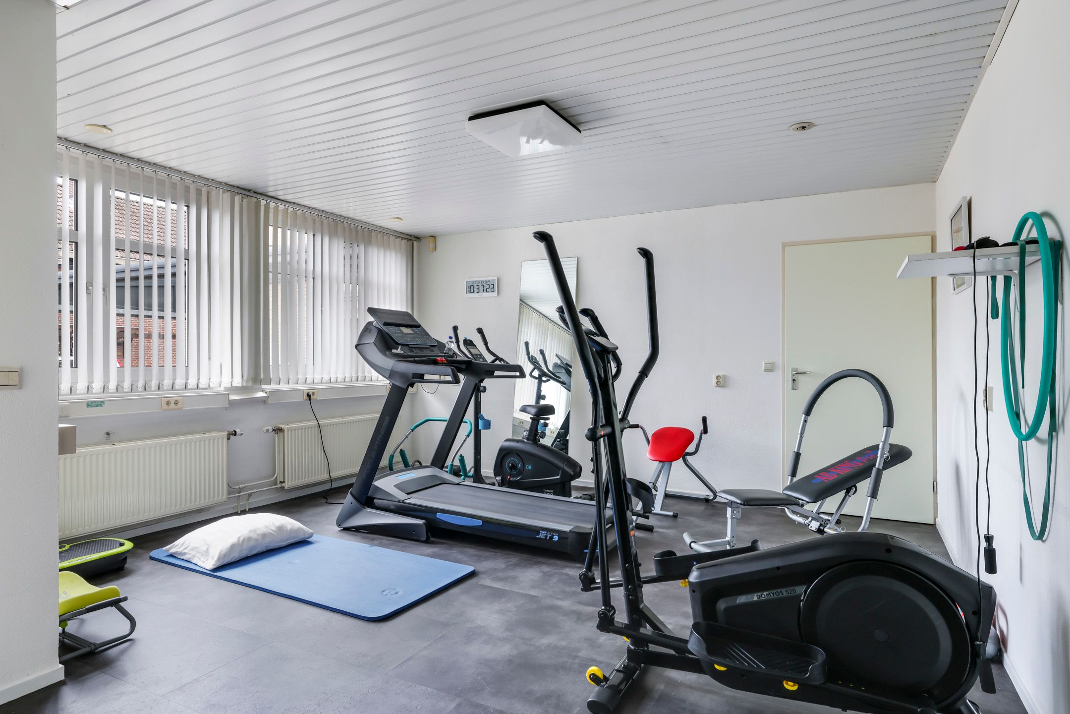 Photo 33 of Leuverinkstraat 10