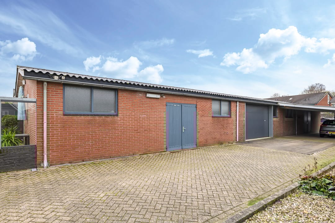 Photo 53 of Leuverinkstraat 10