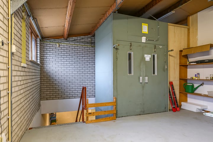 Photo 64 of Leuverinkstraat 10