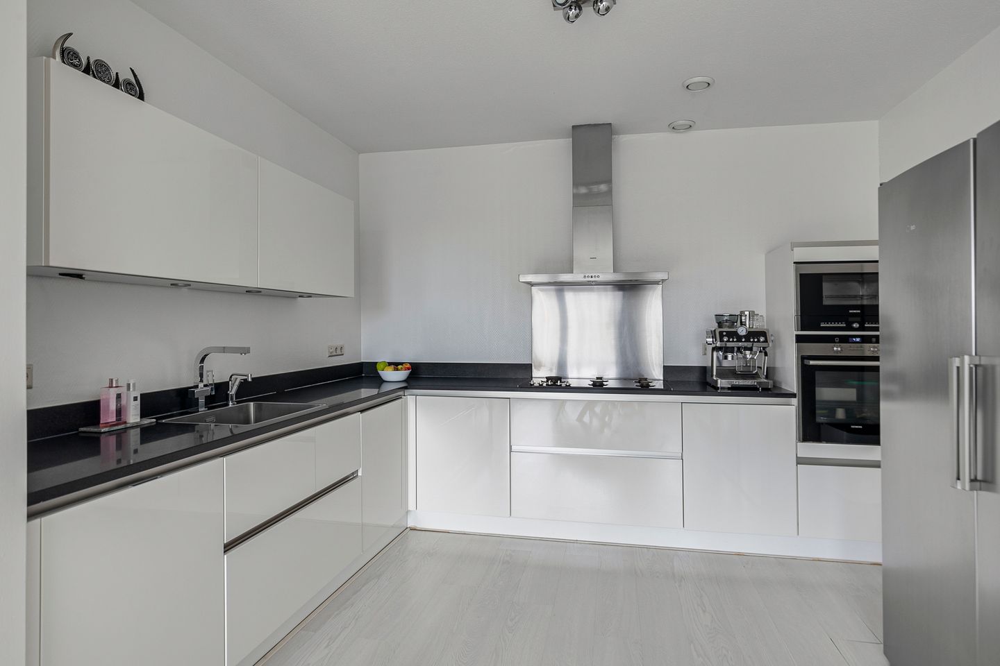 Foto 14 van Melis Stokelaan 1992