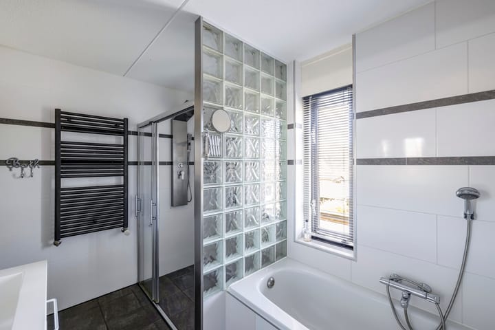 Foto 25 van Dotterbloem 19