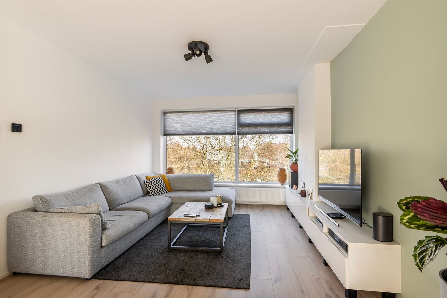 Foto 1 van dr. Schaepmanstraat 12-D