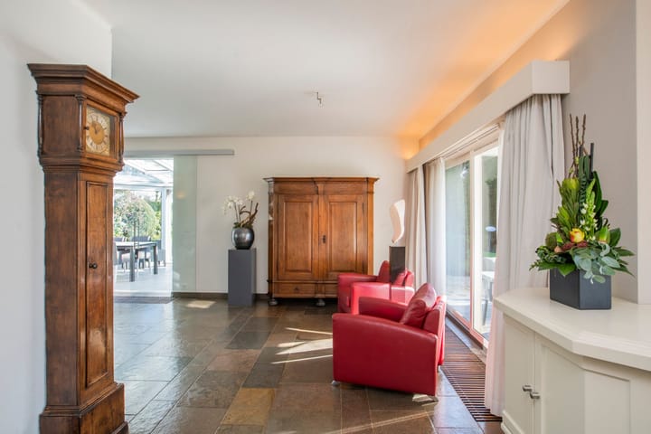 Foto 12 van Beeklaan 250