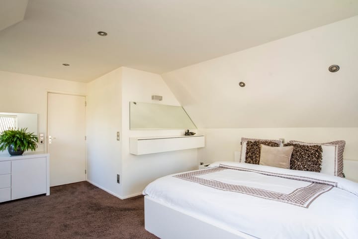 Foto 20 van Beeklaan 250