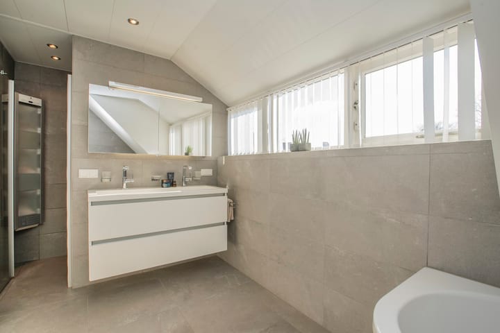 Foto 25 van Beeklaan 250