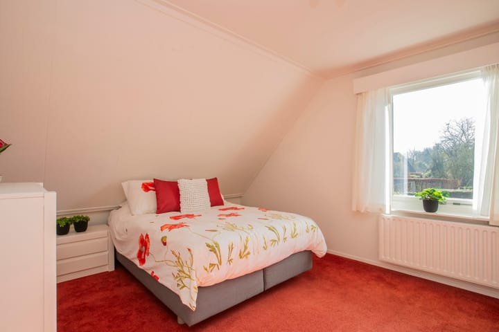 Foto 28 van Beeklaan 250