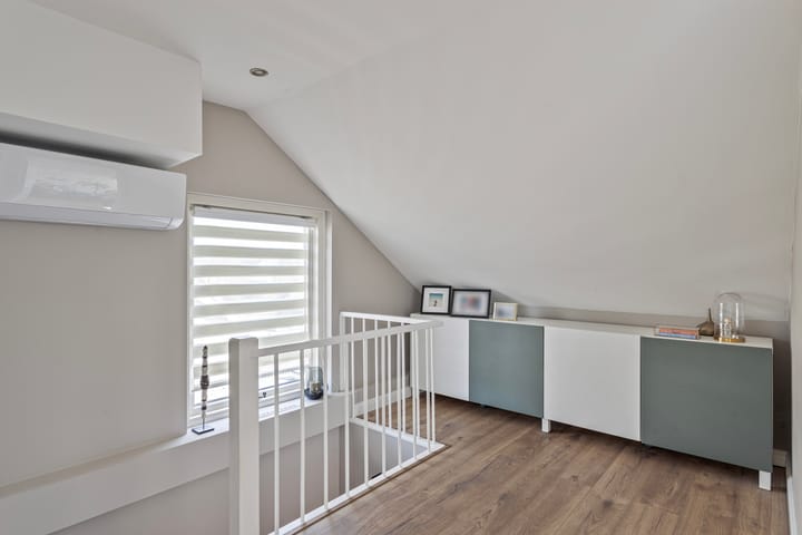 Photo 29 of Commissaris Van Voorst tot Voorstlaan 20