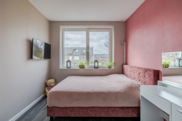 Foto 24 van Pronkridder 45