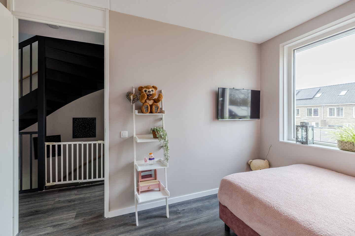 Foto 25 van Pronkridder 45