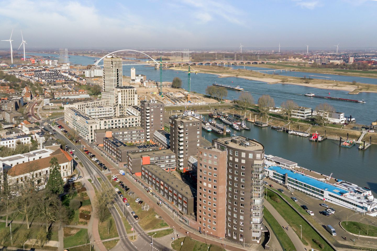 Foto 5 van Waalbandijk 51