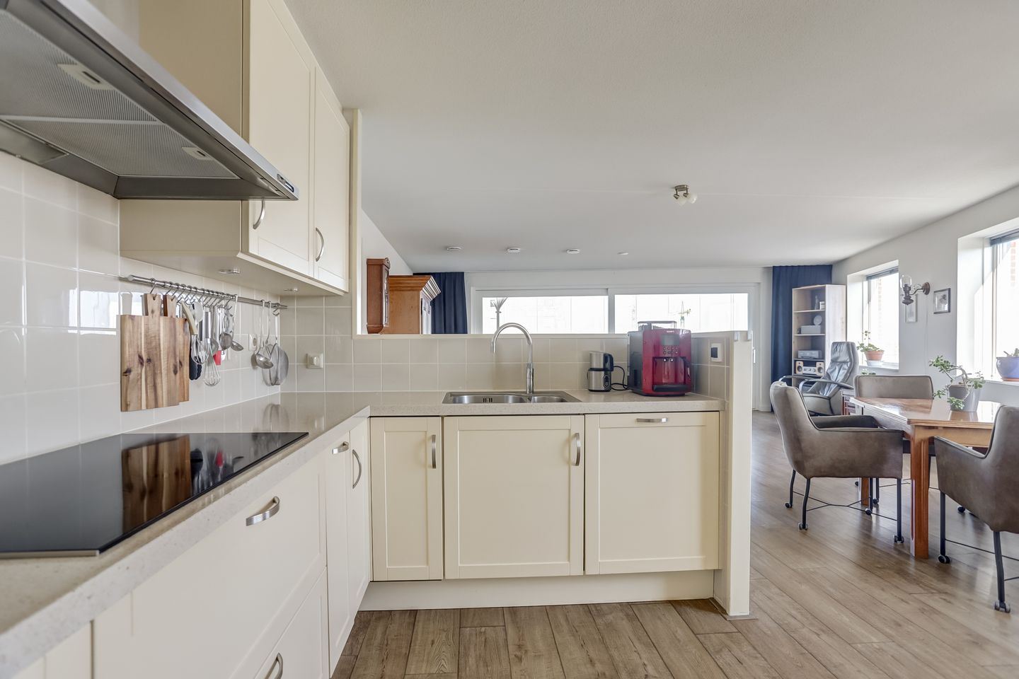 Foto 25 van Waalbandijk 51