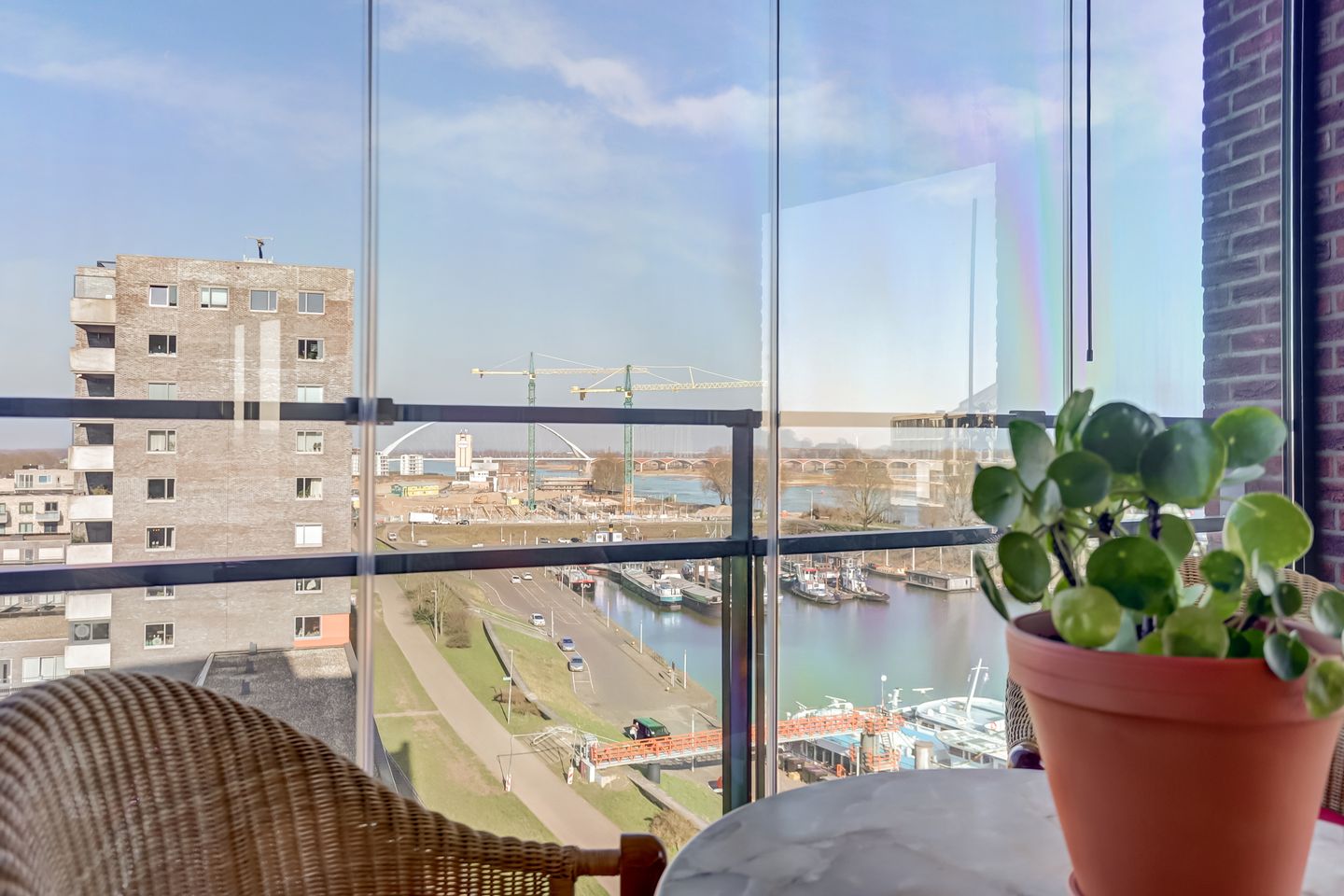 Foto 44 van Waalbandijk 51