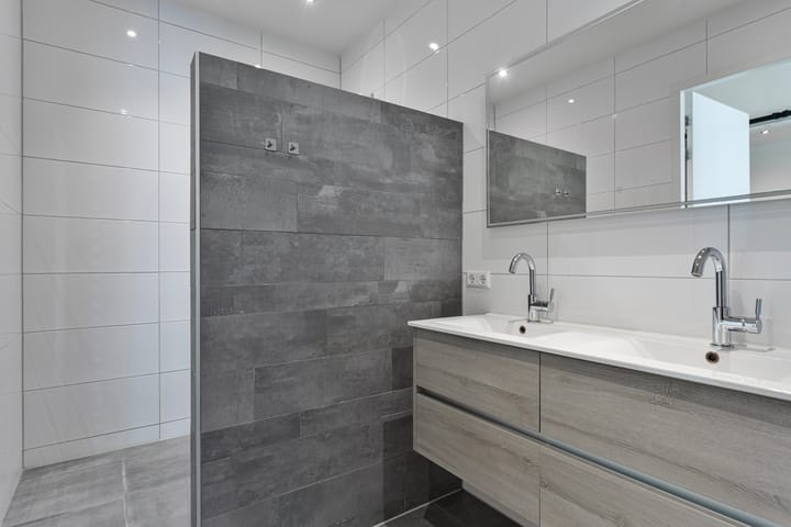 Foto 5 van Hooghuisstraat 36