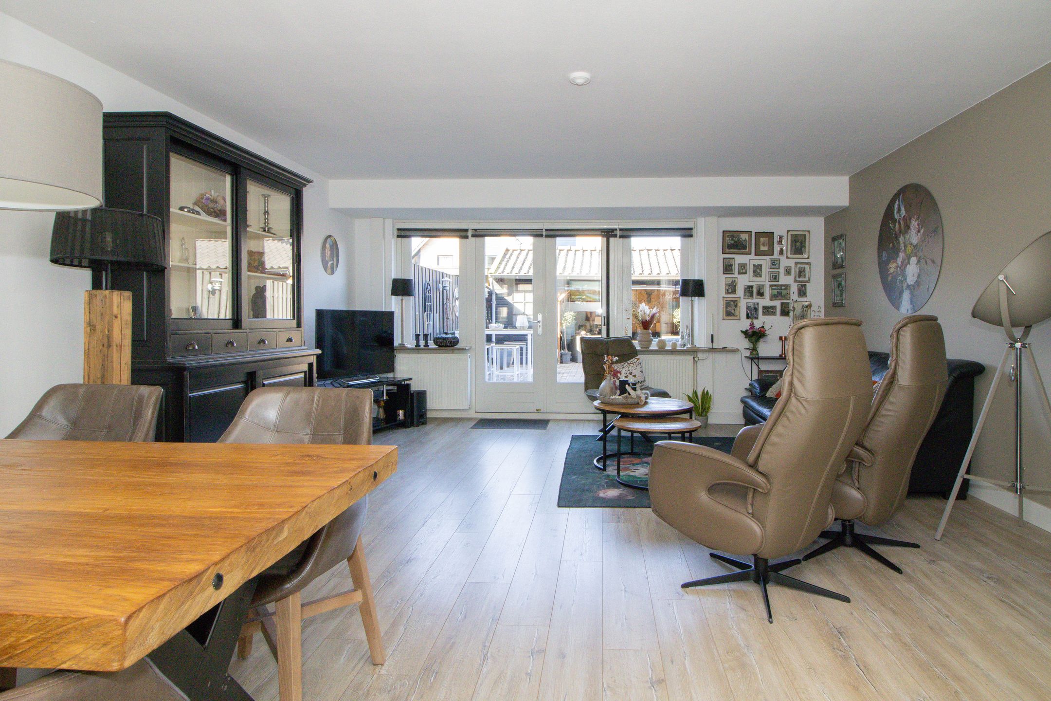 Foto 3 van Plevier 73