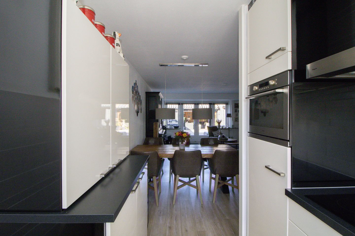 Foto 10 van Plevier 73