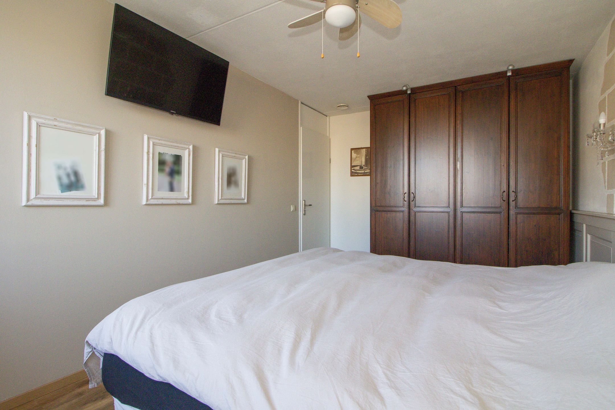 Foto 15 van Plevier 73