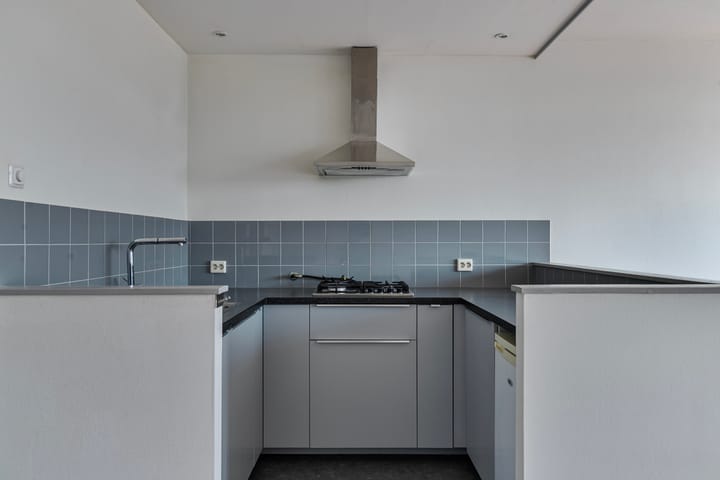 Foto 16 van Rietzangerstraat 69