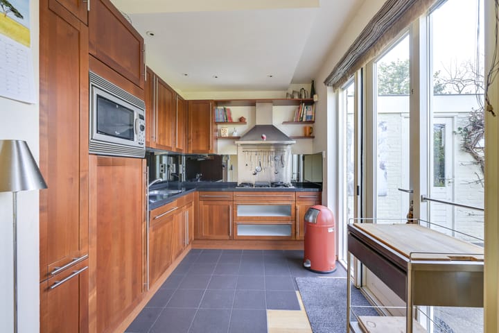 Foto 22 van Van Leeuwenhoekplantsoen 3