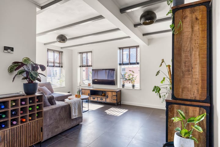 Foto 9 van Lewestraat 10