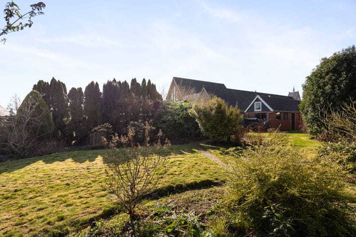 Foto 38 van Lewestraat 10