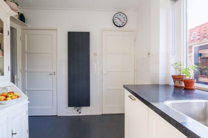 Photo 13 of Landbouwstraat 69