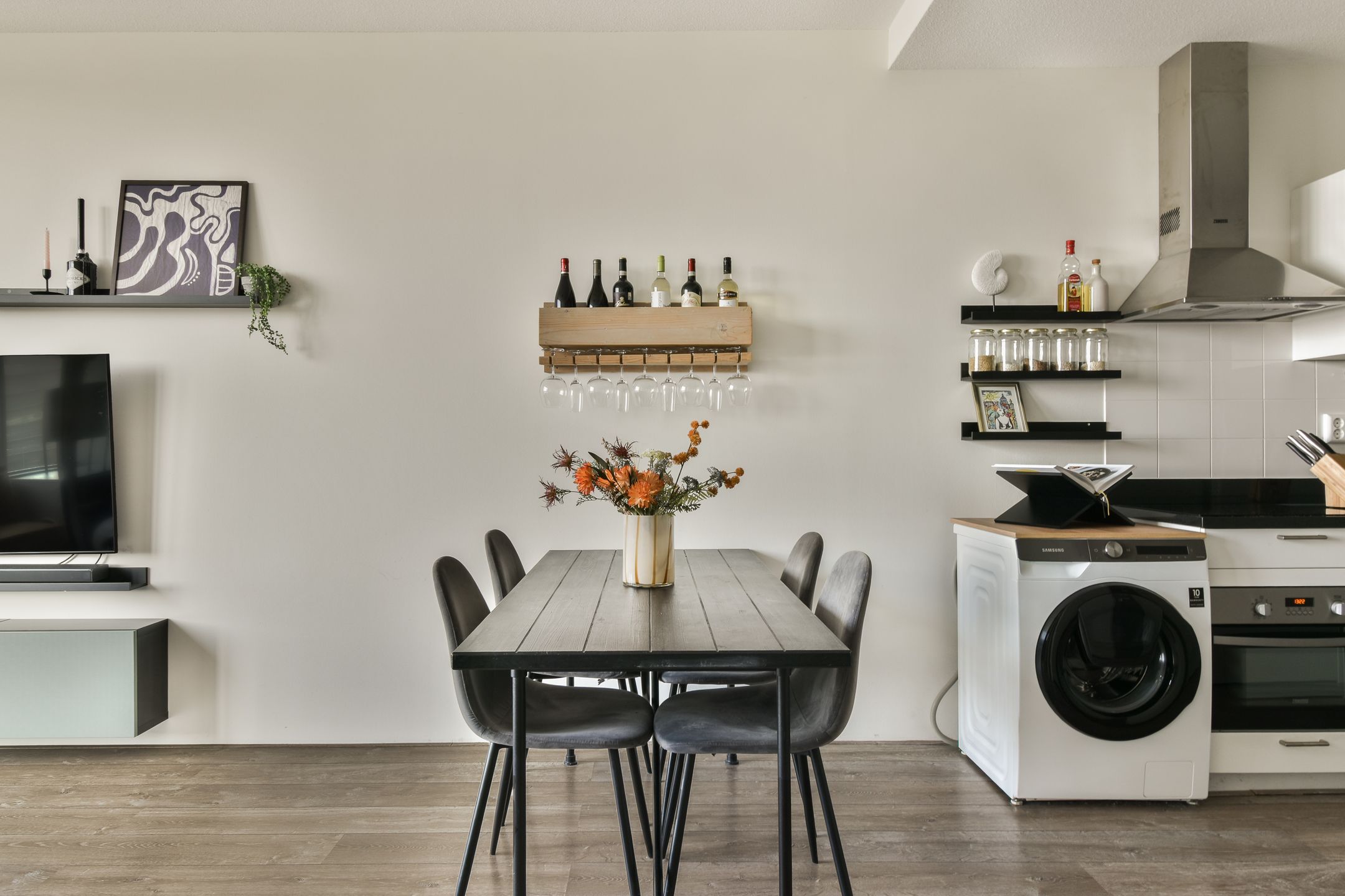 Photo 6 of Bos en Lommerplantsoen 97-H