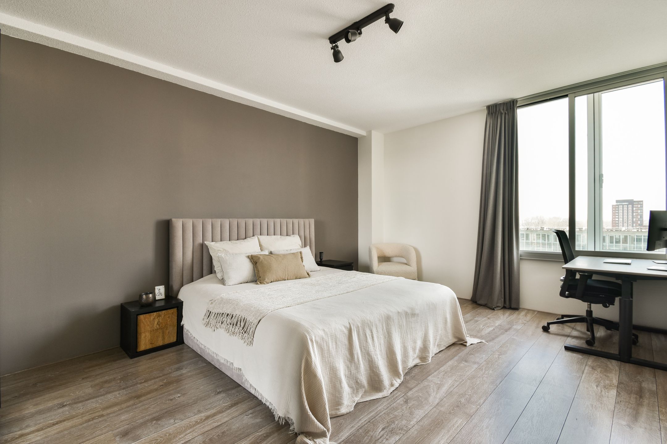 Photo 9 of Bos en Lommerplantsoen 97-H