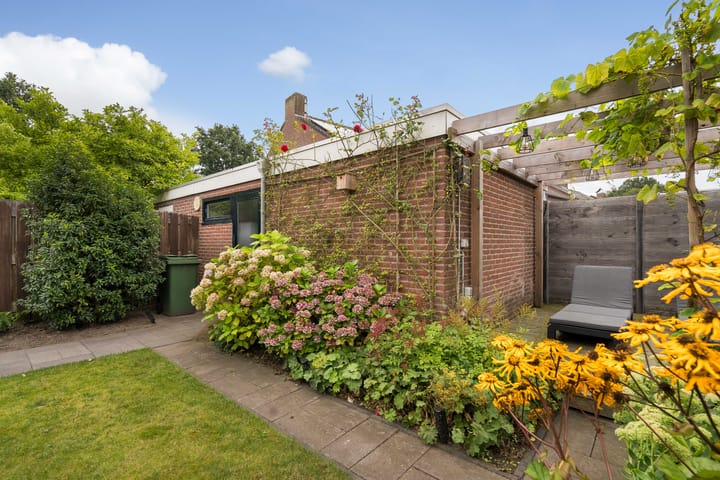 Foto 35 van Tromplaan 5