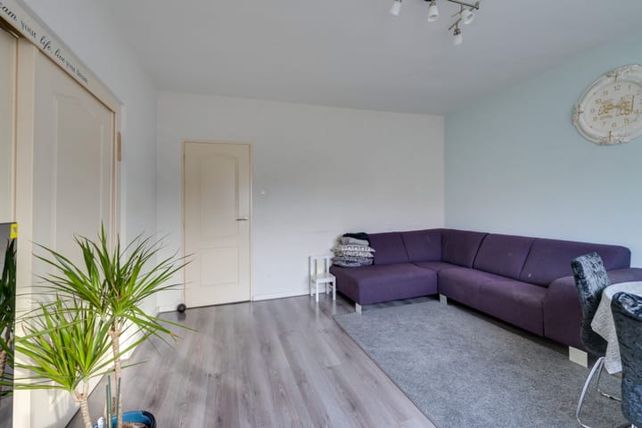 Foto 13 van Fluitekruidweg 163