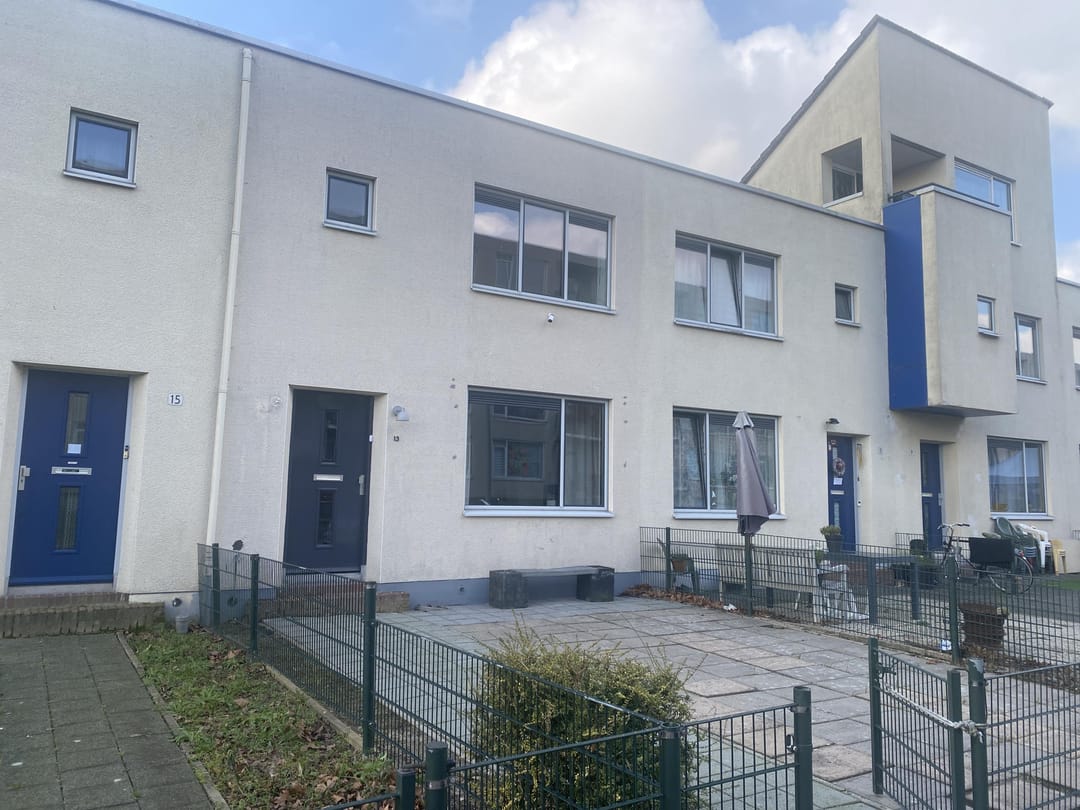 Foto 1 van Van Almondestraat 13