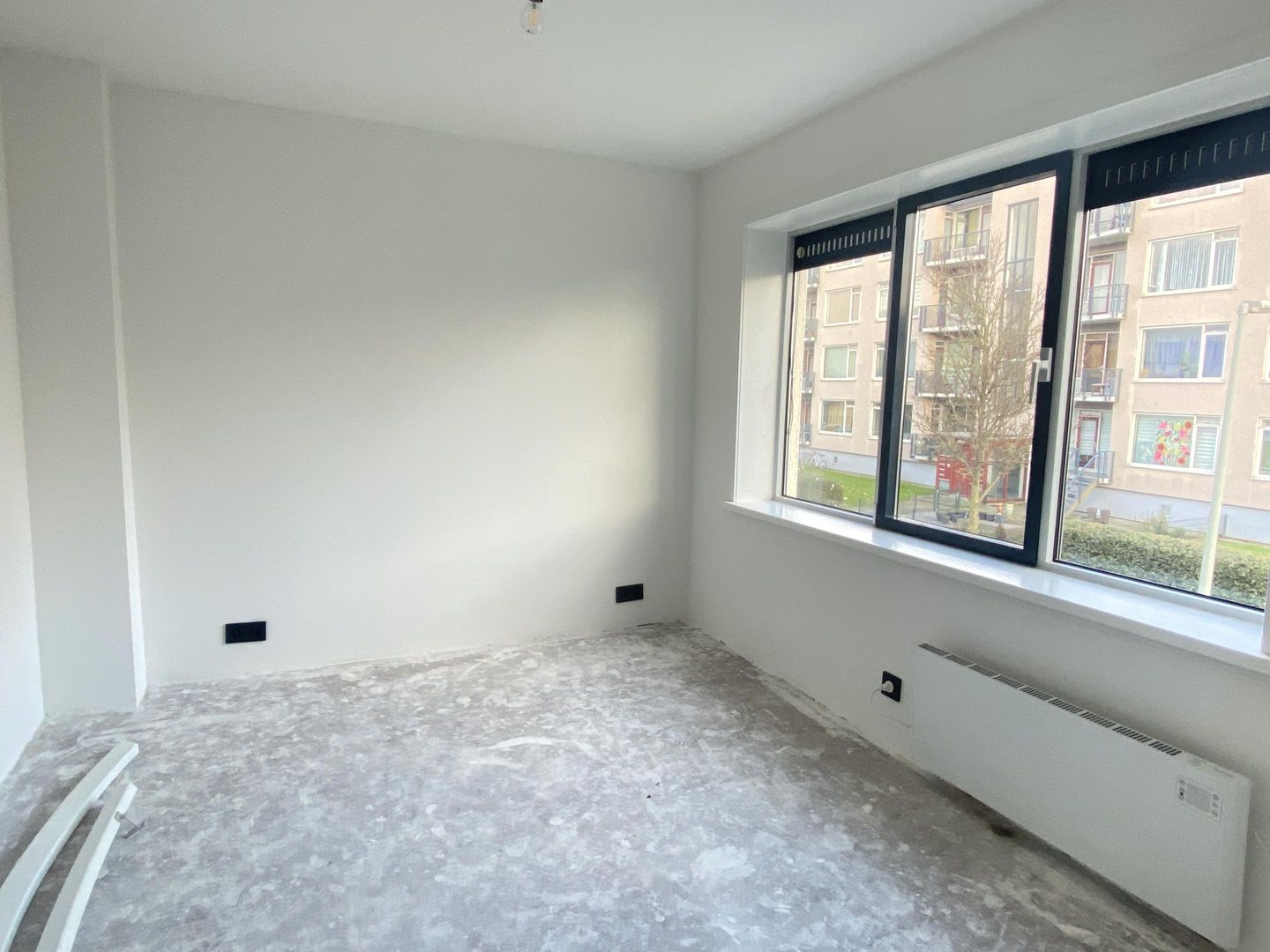 Foto 19 van Van Almondestraat 13