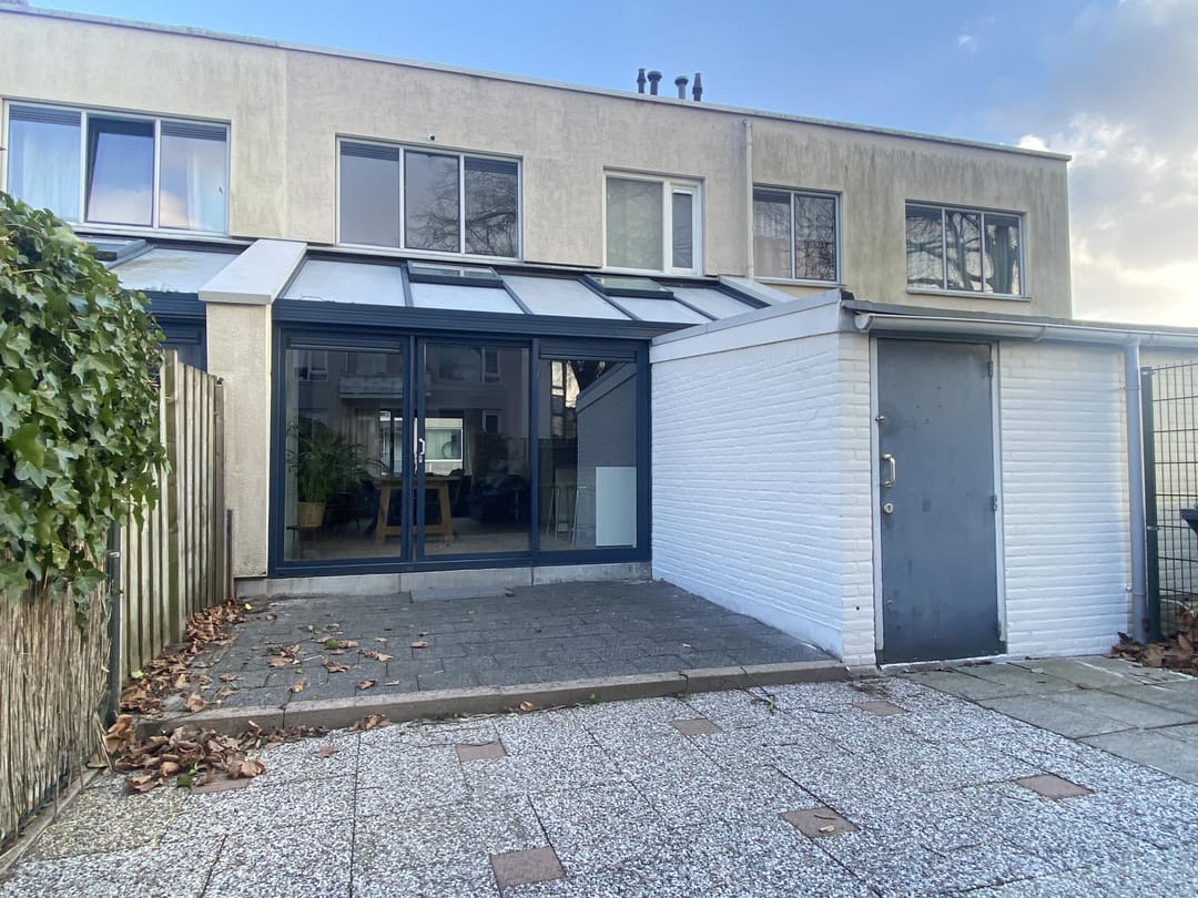 Foto 22 van Van Almondestraat 13