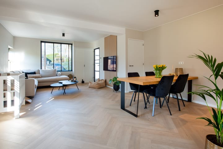 Foto 7 van Calfven 142