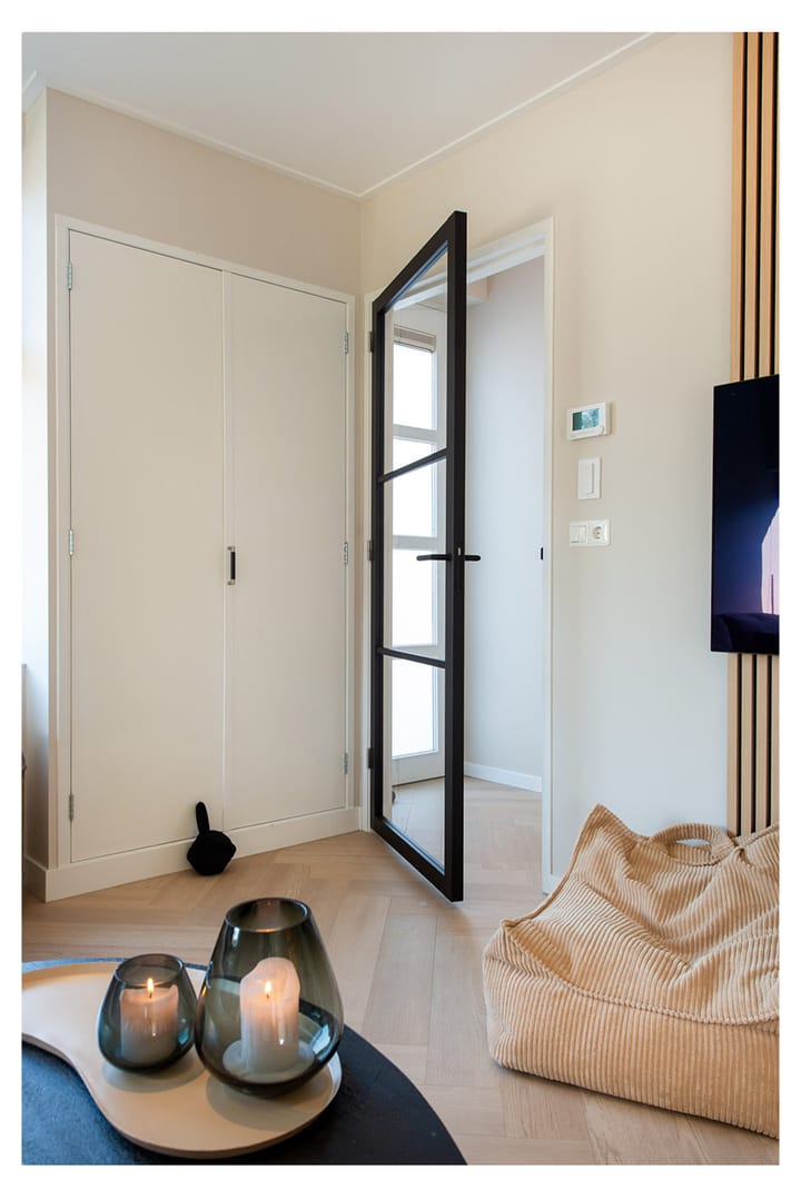 Foto 25 van Calfven 142