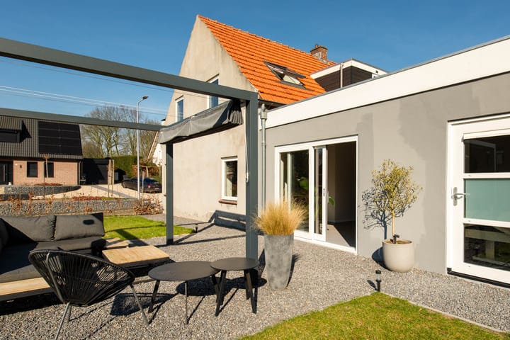 Foto 37 van Calfven 142