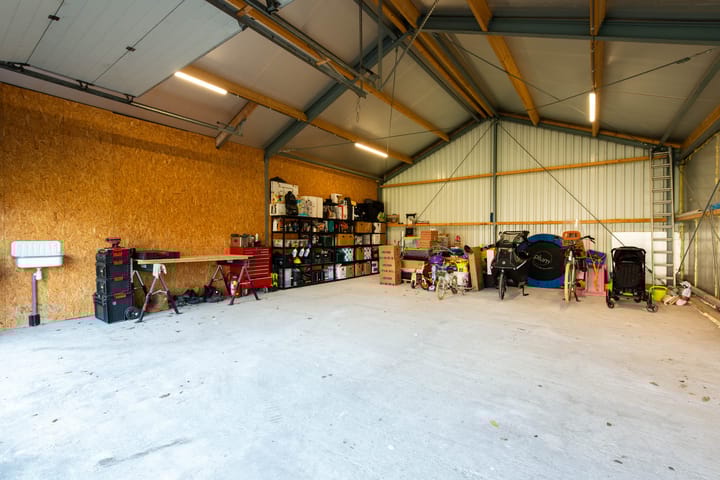 Foto 42 van Calfven 142