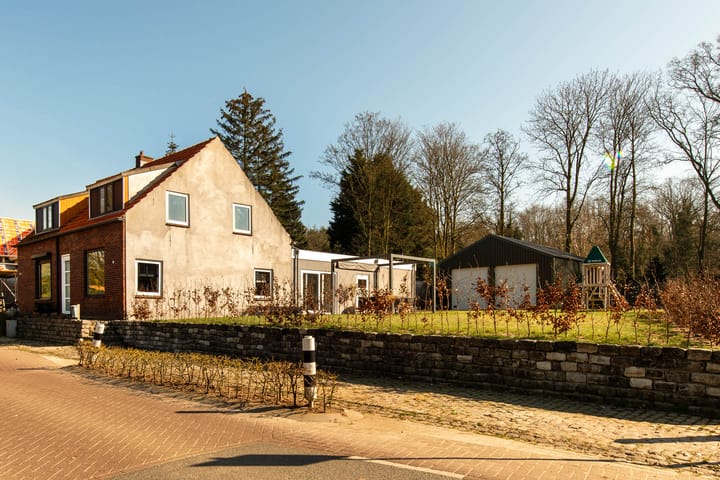 Foto 45 van Calfven 142