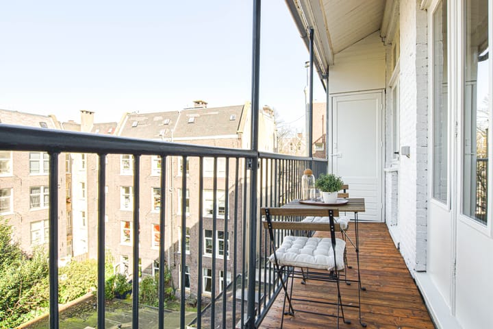 Photo 35 of Frederik Hendrikstraat 96-3