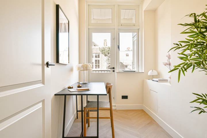 Photo 36 of Frederik Hendrikstraat 96-3